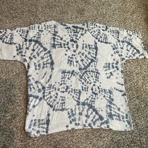 CHARLIE B White Top with Blue Tie-Dye Print
